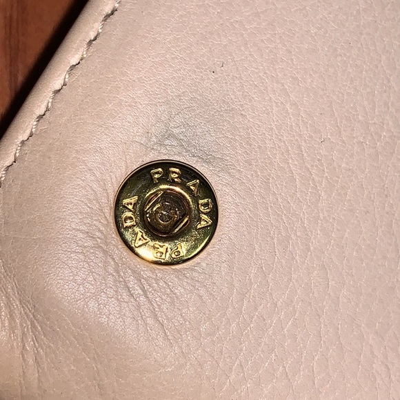 Authentic Prada Soft Calfskin Fiocco Long Wallet with Double Snaps - Picture 9 of 16